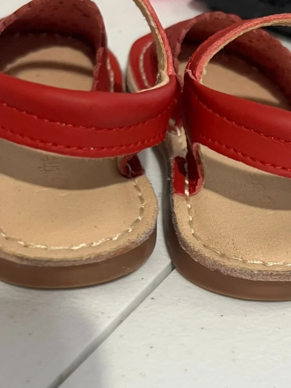 Thee Bron Toddler Girl Red Sandal Size 22 US 6